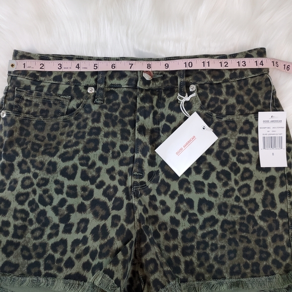 Good American Sz 8 Olive Cut Off Leopard Shorts - Picture 8 of 12